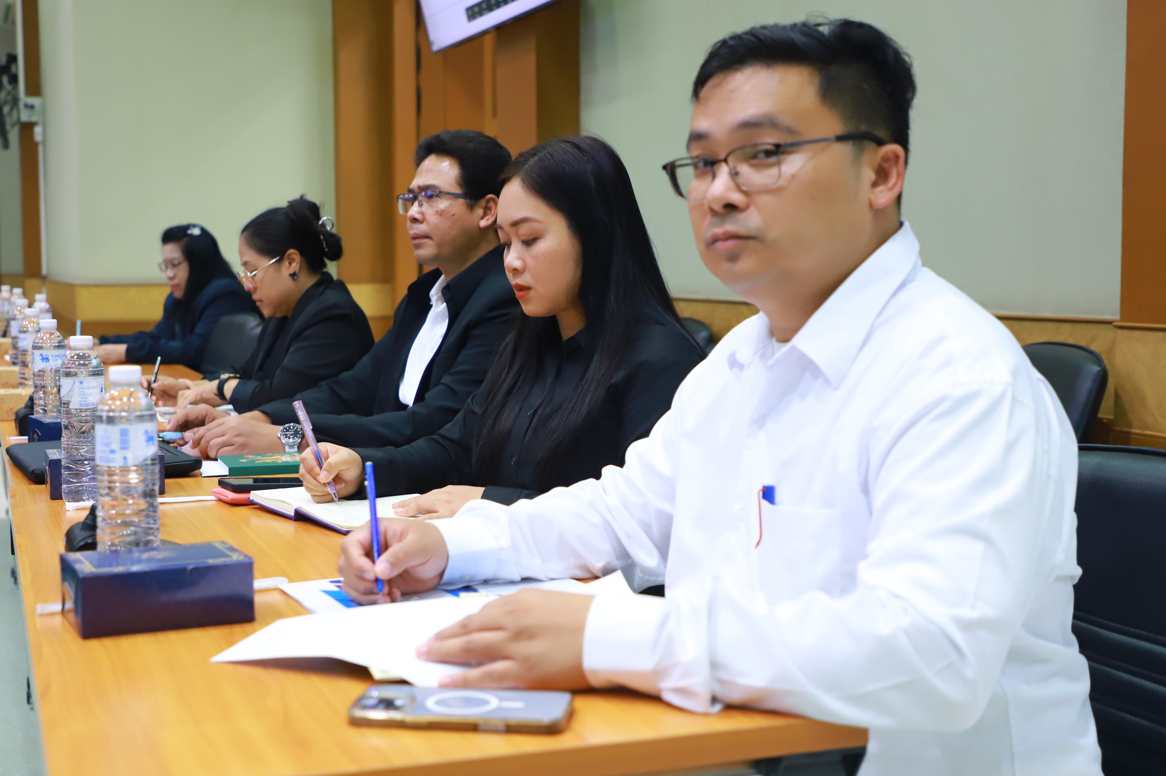 title - ส.ป.ก. ร่วมประชุมคณะทำงานฯ เร่งรัดปรับปรุงแนวเขตที่ดิน One Map 122 อำเภอ 21 จังหวัด
